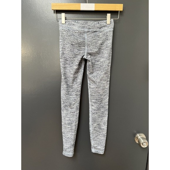 Ivivva By Lululemon Black Gray Size 8 Athletic Leggings - Picture 4 of 5